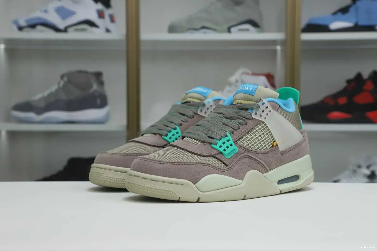 4 JORDAN LA RETRO HAZE' UNION AIR Kimikick X 'TAUPE 0406